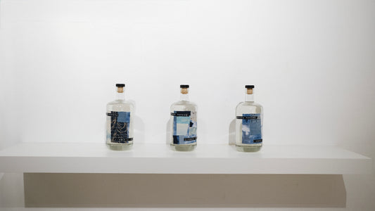 Botella de Mezcal | Muros de Contención